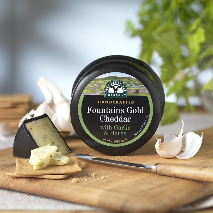 Fountain's Gold Cheddar with Garlic & Herbs Truckle - 200g