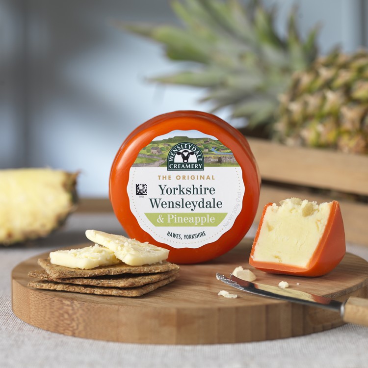 Yorkshire Wensleydale & Pineapple - 200g Truckle