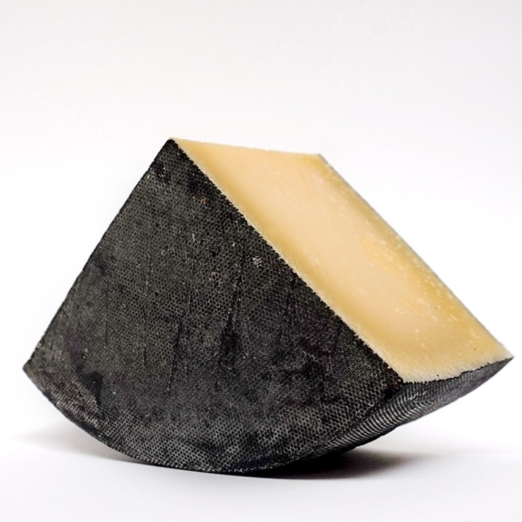 Lynher Dairies Cheese Co. Cornish Kern - 4kg