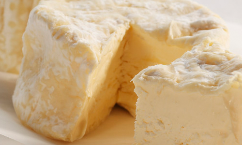 Artisanal French Cheeses such as Brie de Meaux, Roquefort, and Camembert, as well as hidden treasures like Comté, Reblochon, and Pont-l'Évêque.